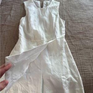 Club Monaco White Skort